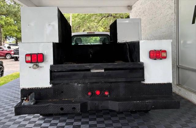 2011 Ford F-550 XL