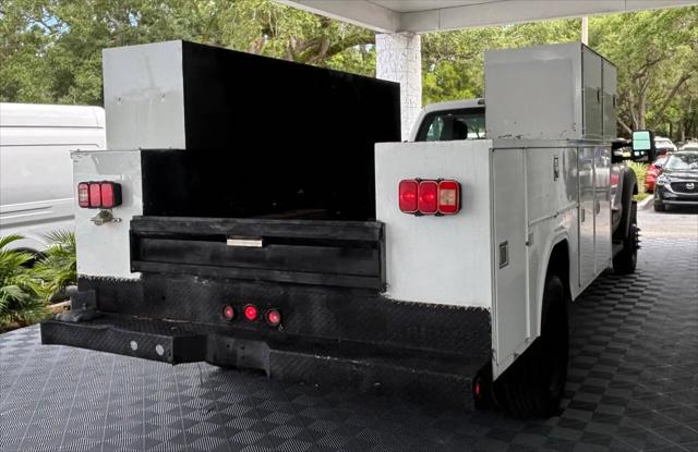 2011 Ford F-550 XL