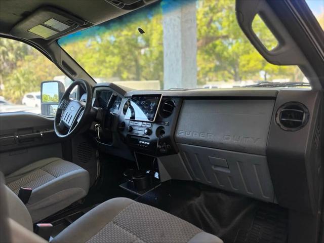 2011 Ford F-550 XL