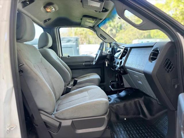 2011 Ford F-550 XL