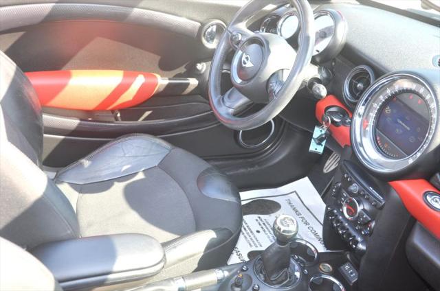 2015 MINI Roadster Cooper S