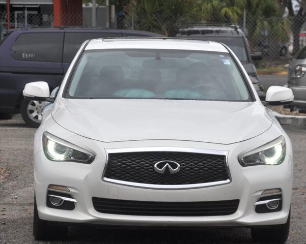 2014 INFINITI Q50 Premium