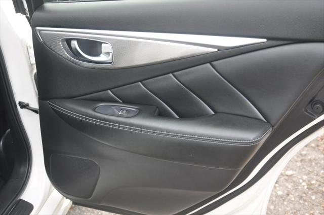 2014 INFINITI Q50 Premium