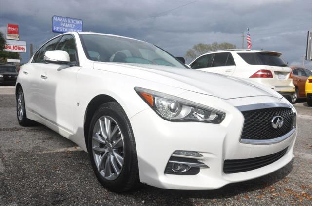2014 INFINITI Q50 Premium