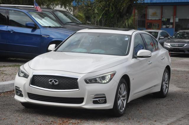 2014 INFINITI Q50 Premium