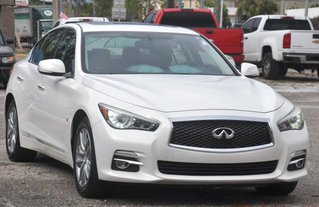 2014 INFINITI Q50 Premium