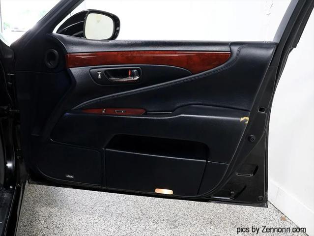 2007 Lexus LS 460 460