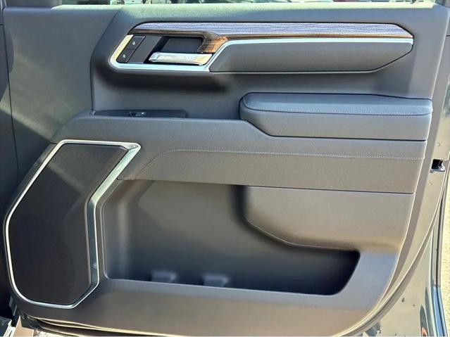 2026 Chevrolet Silverado 3500HD Crew Cab, Standard Bed, LT, 4WD