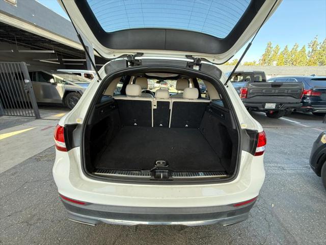 2017 Mercedes-Benz GLC 300