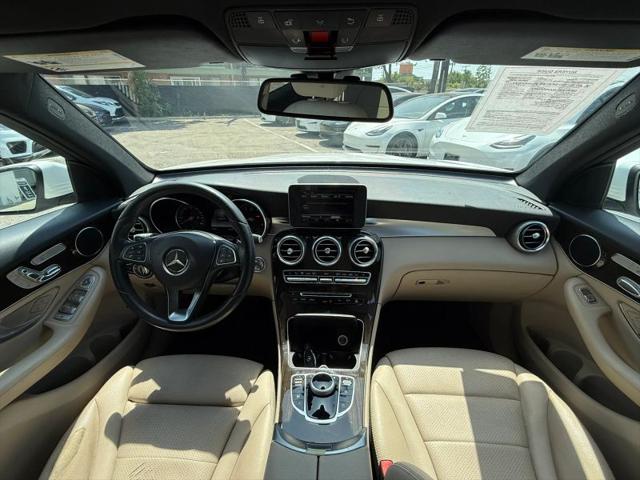 2017 Mercedes-Benz GLC 300