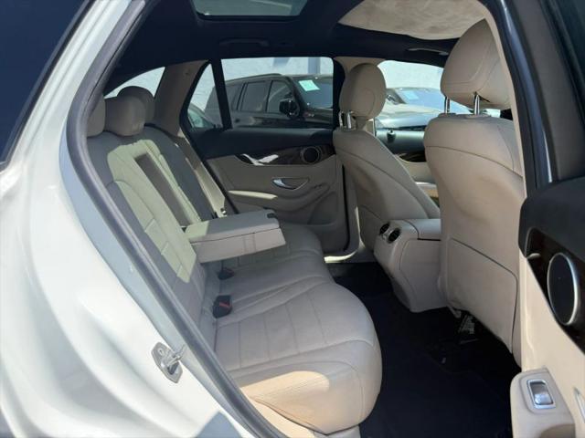 2017 Mercedes-Benz GLC 300