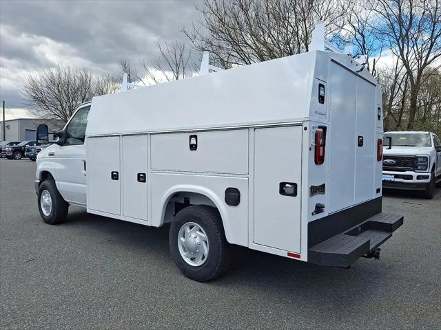 2026 Ford E-350 Cutaway E-Series Cutaway