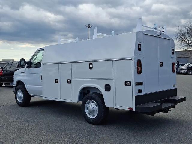 2026 Ford E-350 Cutaway E-Series Cutaway