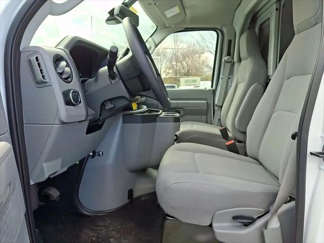 2026 Ford E-350 Cutaway E-Series Cutaway