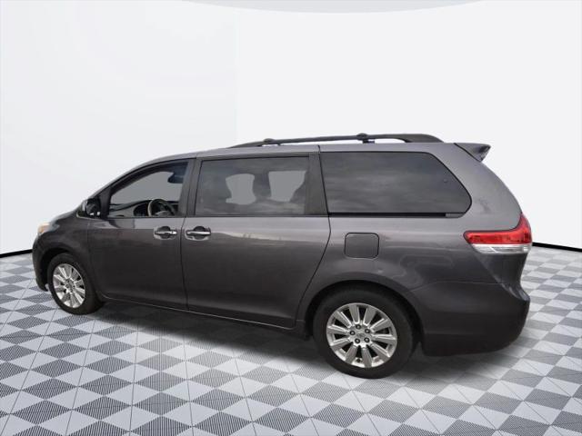 2012 Toyota Sienna XLE 7 Passenger