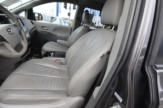 2012 Toyota Sienna XLE 7 Passenger