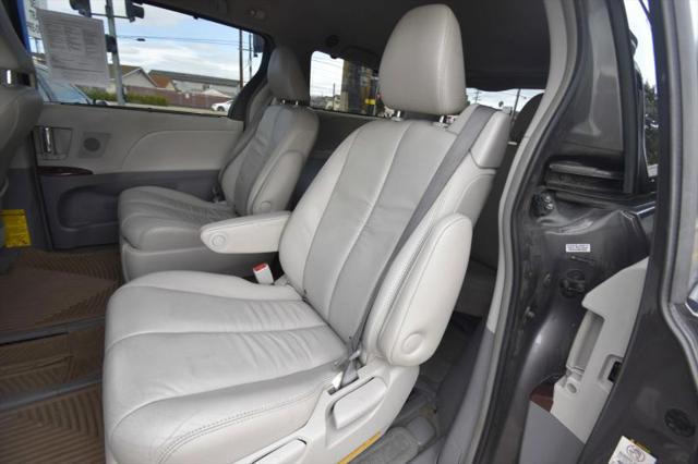 2012 Toyota Sienna XLE 7 Passenger