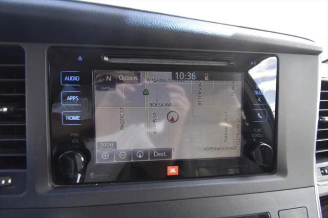 2014 Toyota Sienna Limited V6 7 Passenger