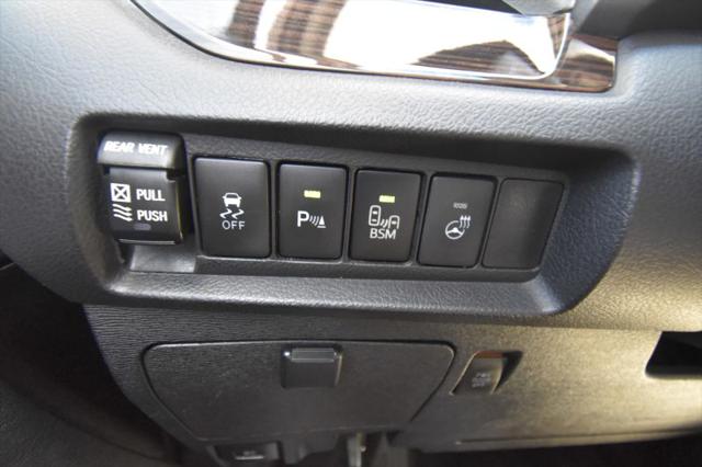 2014 Toyota Sienna Limited V6 7 Passenger