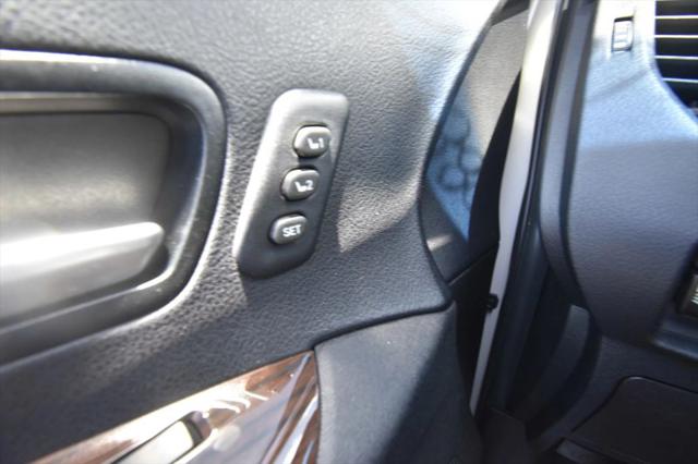 2014 Toyota Sienna Limited V6 7 Passenger