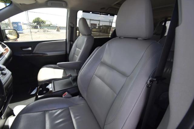 2014 Toyota Sienna Limited V6 7 Passenger