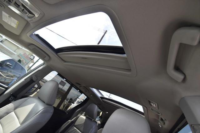 2014 Toyota Sienna Limited V6 7 Passenger