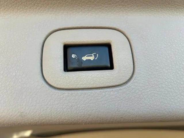 2012 Nissan Quest LE