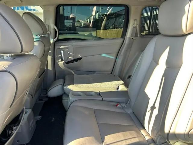 2012 Nissan Quest LE