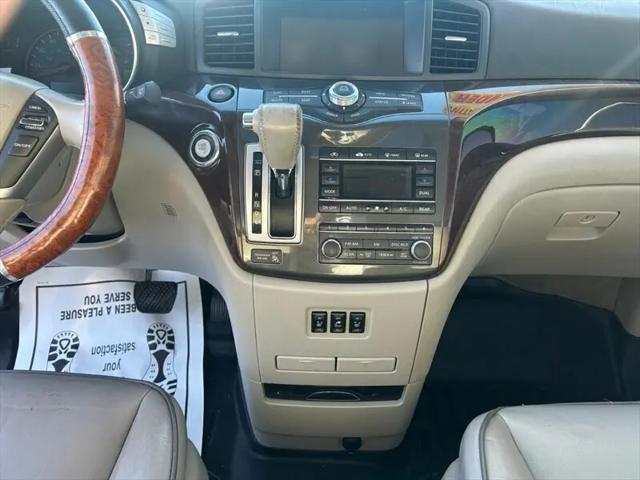 2012 Nissan Quest LE