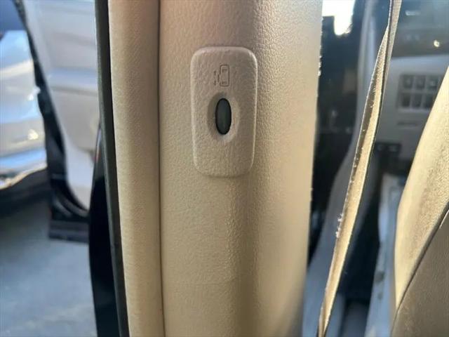 2012 Nissan Quest LE