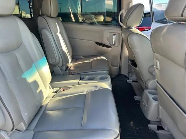 2012 Nissan Quest LE