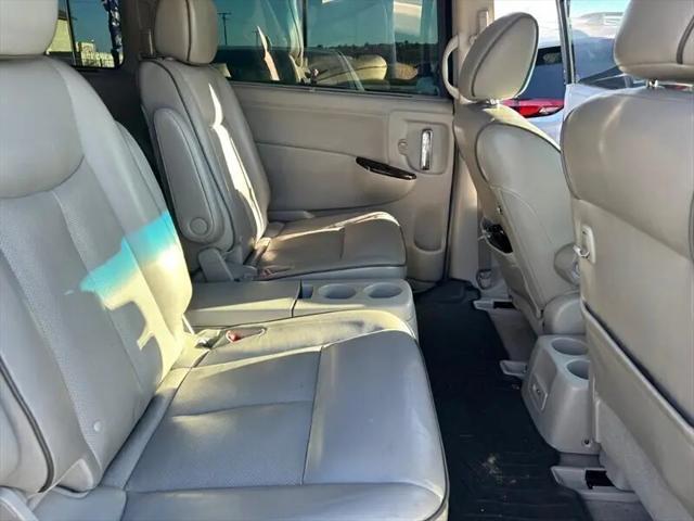 2012 Nissan Quest LE