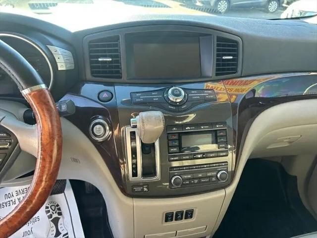 2012 Nissan Quest LE