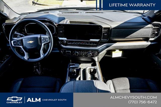 2026 Chevrolet Silverado 1500 4WD Crew Cab Standard Bed LT