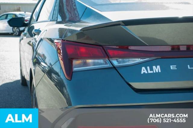 2025 Hyundai Elantra SEL Sport