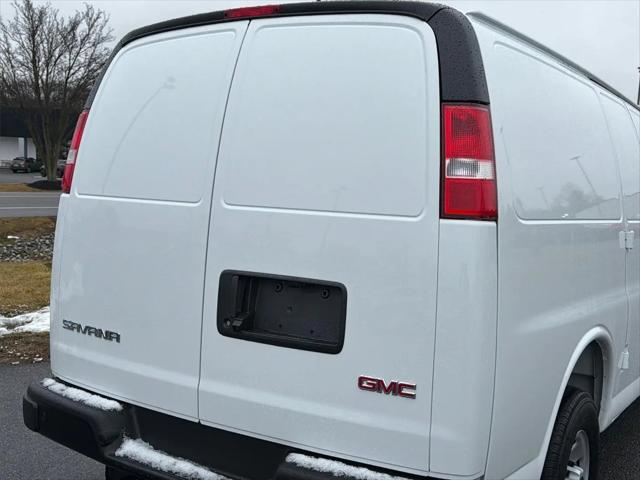 2026 GMC Savana Cargo 2500 Regular Wheelbase, Work Van, RWD