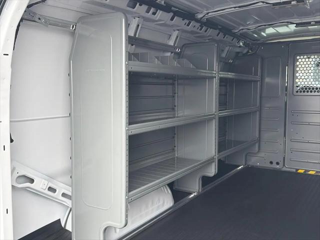 2026 GMC Savana Cargo 2500 Regular Wheelbase, Work Van, RWD
