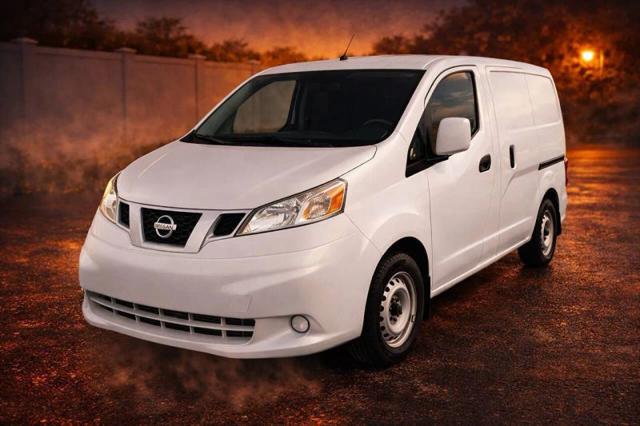 2017 Nissan NV200 S for sale in Orlando, FL