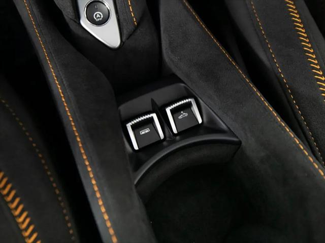 2024 McLaren 750S Spider