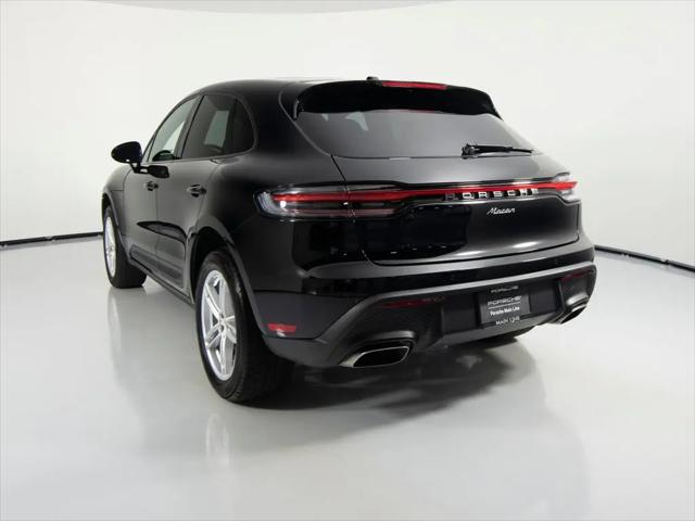 2025 Porsche Macan Macan