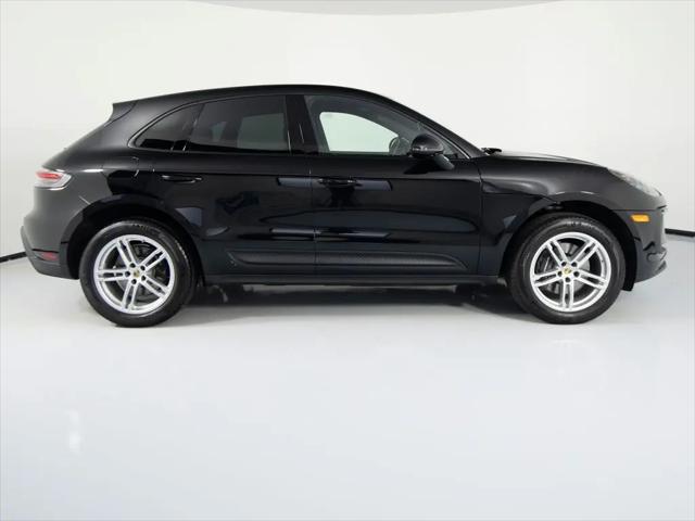 2025 Porsche Macan Macan