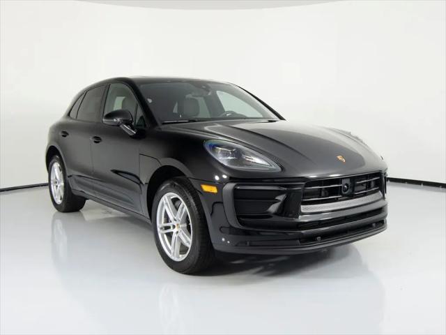 2025 Porsche Macan Macan