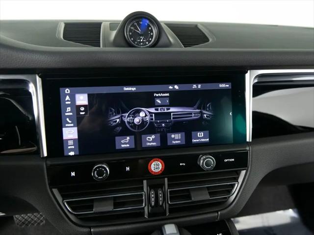 2025 Porsche Macan Macan