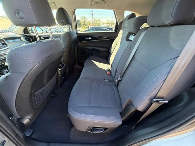 2019 Kia Sorento 2.4L LX