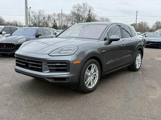 2025 Porsche Cayenne E-Hybrid E