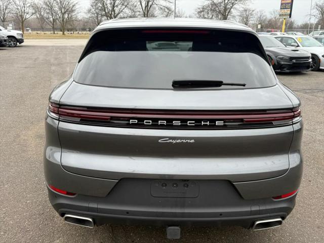 2025 Porsche Cayenne E-Hybrid E