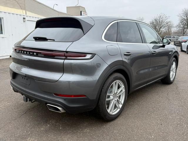2025 Porsche Cayenne E-Hybrid E