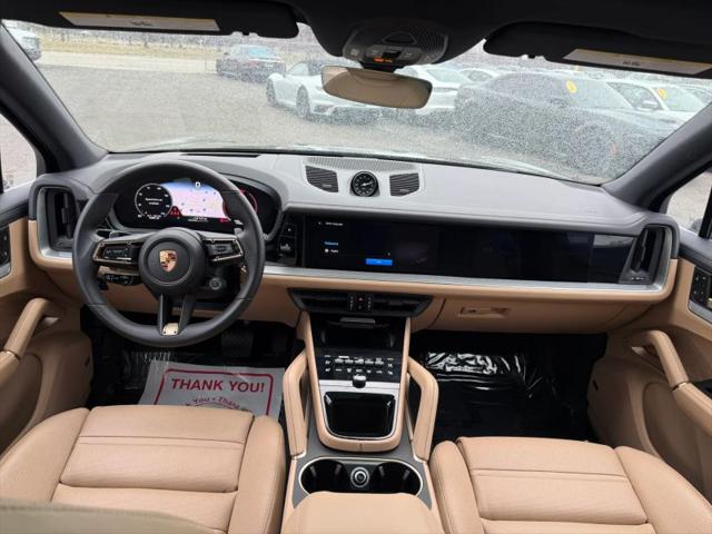 2025 Porsche Cayenne E-Hybrid E