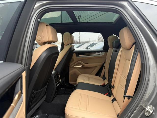 2025 Porsche Cayenne E-Hybrid E