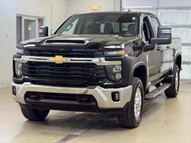 2026 Chevrolet Silverado 3500HD Crew Cab, Standard Bed, LT, 4WD